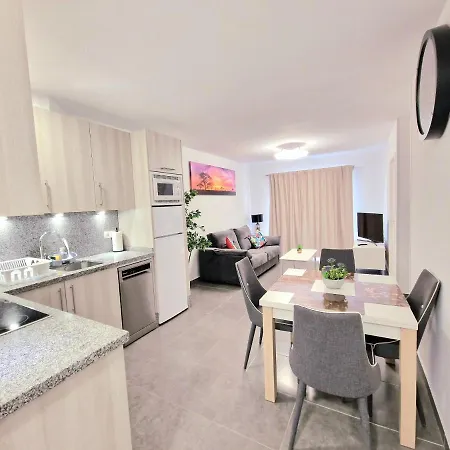 Rhea Calista * Los Cristianos (Tenerife)