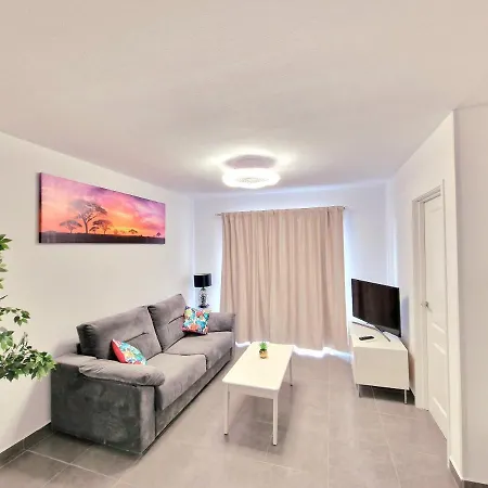 Apartament Rhea Calista
