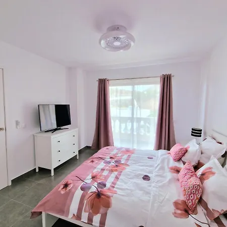 Rhea Calista Apartament Los Cristianos (Tenerife)